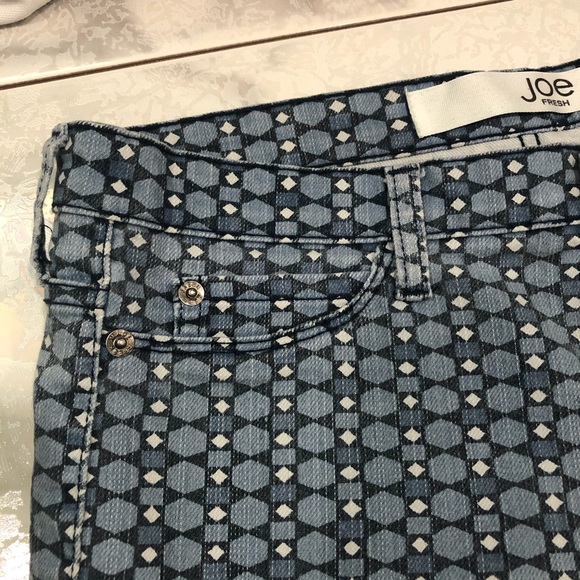 JOE FRESH Denim Jeans Geo Print Blue White Size 4 - Picture 5 of 7